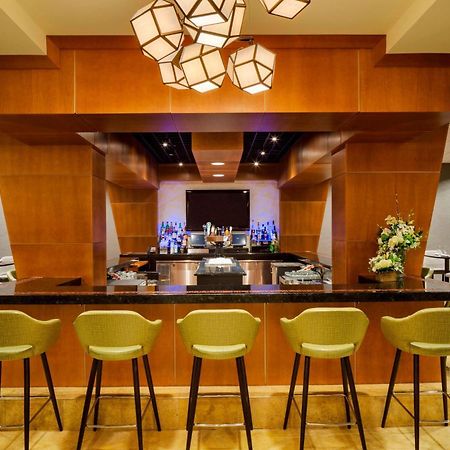Courtyard By Marriott Boston Logan Airport Hotel Eksteriør billede