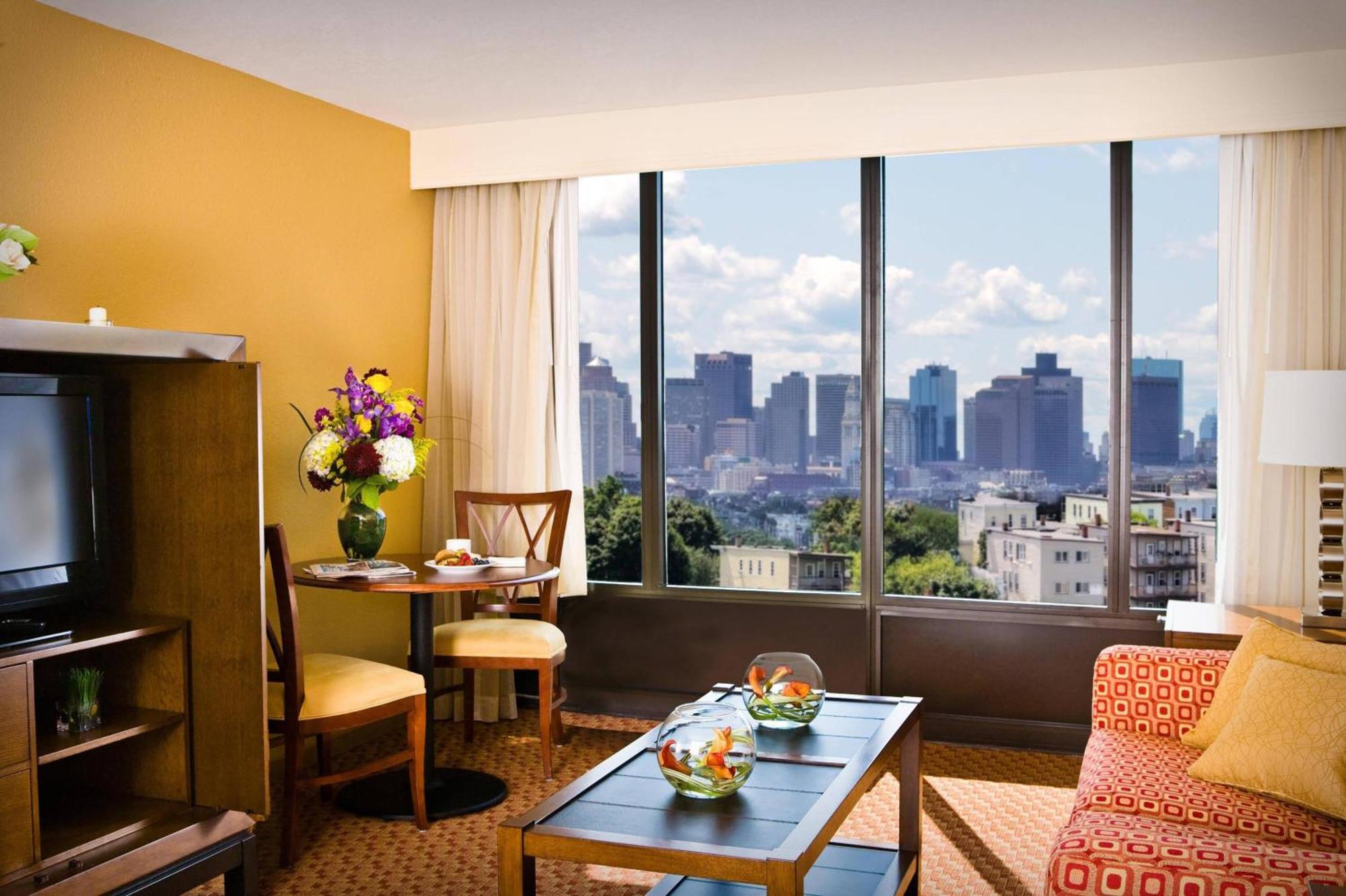 Courtyard By Marriott Boston Logan Airport Hotel Eksteriør billede