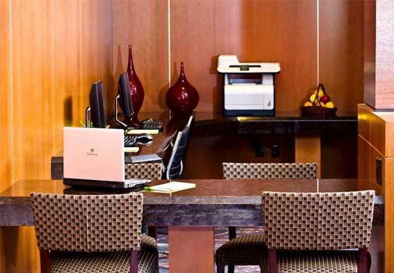 Courtyard By Marriott Boston Logan Airport Hotel Eksteriør billede