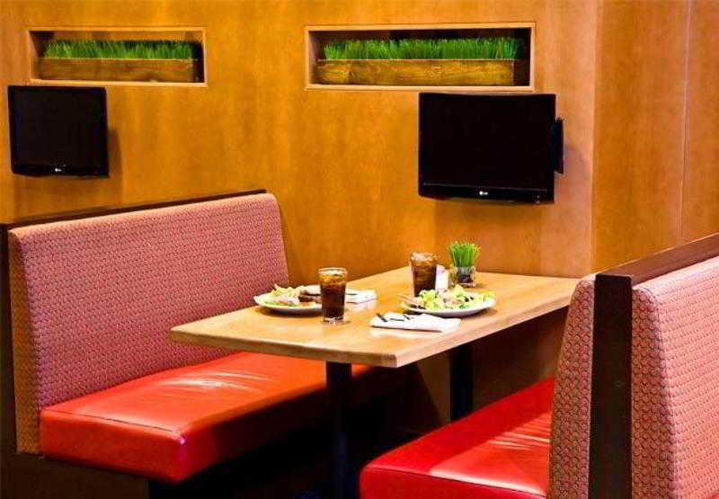 Courtyard By Marriott Boston Logan Airport Hotel Eksteriør billede
